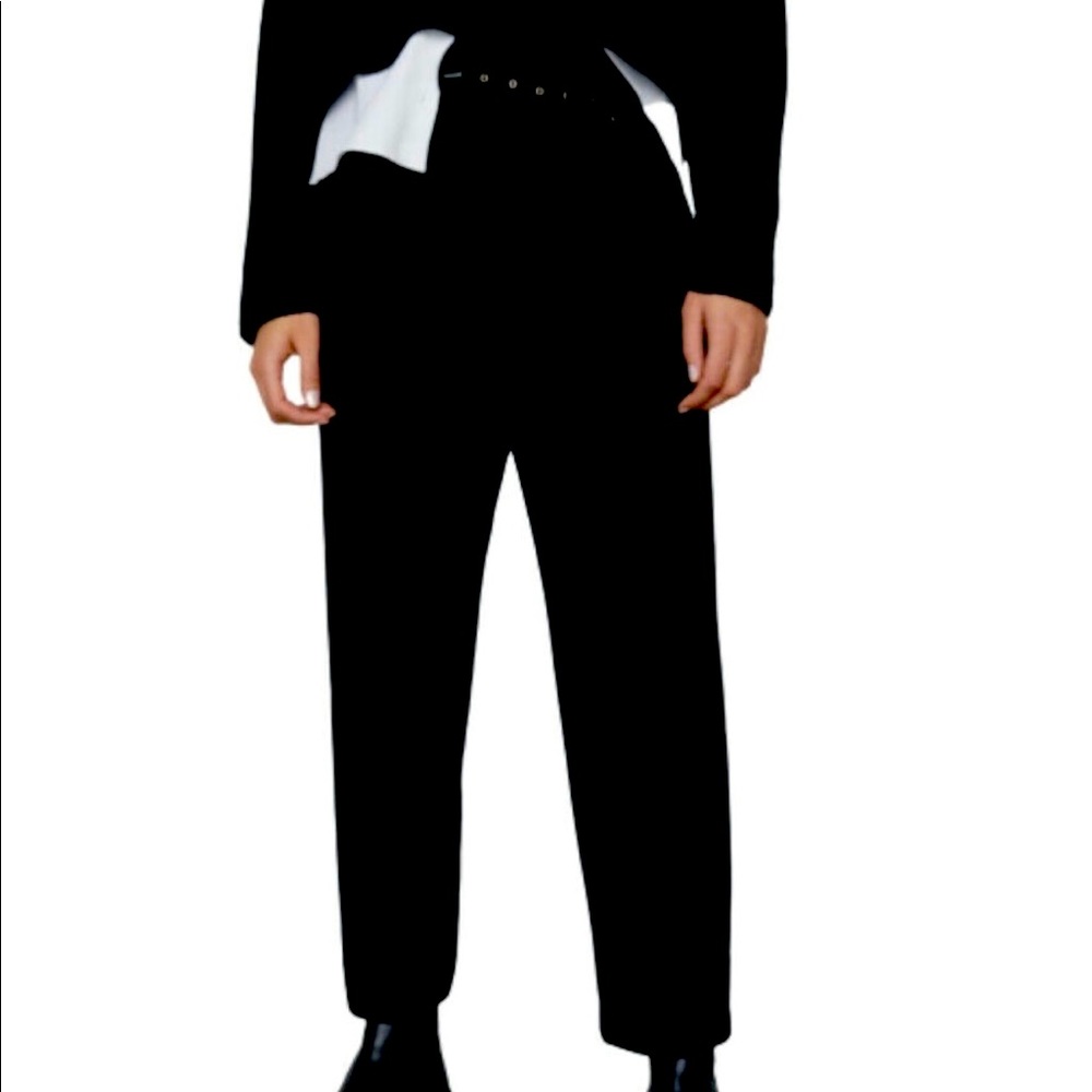 New with tags ZARA high-waisted black pants with belt. Size USA M